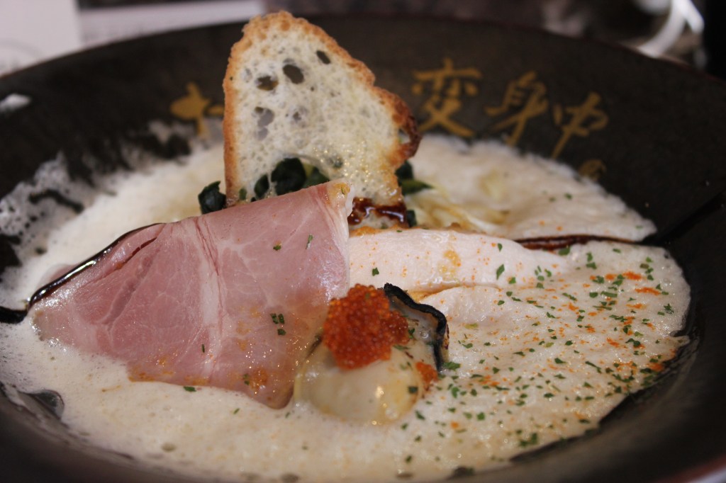 Tokyo Ramen: Soymilk Oyster Ramen 